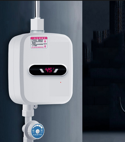 Robinet chauffe-eau instantané avec colonne de douche intégrée